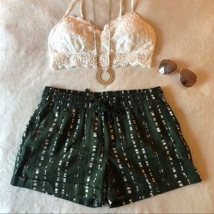 NWT Old Navy Batik Style Linen Shorts